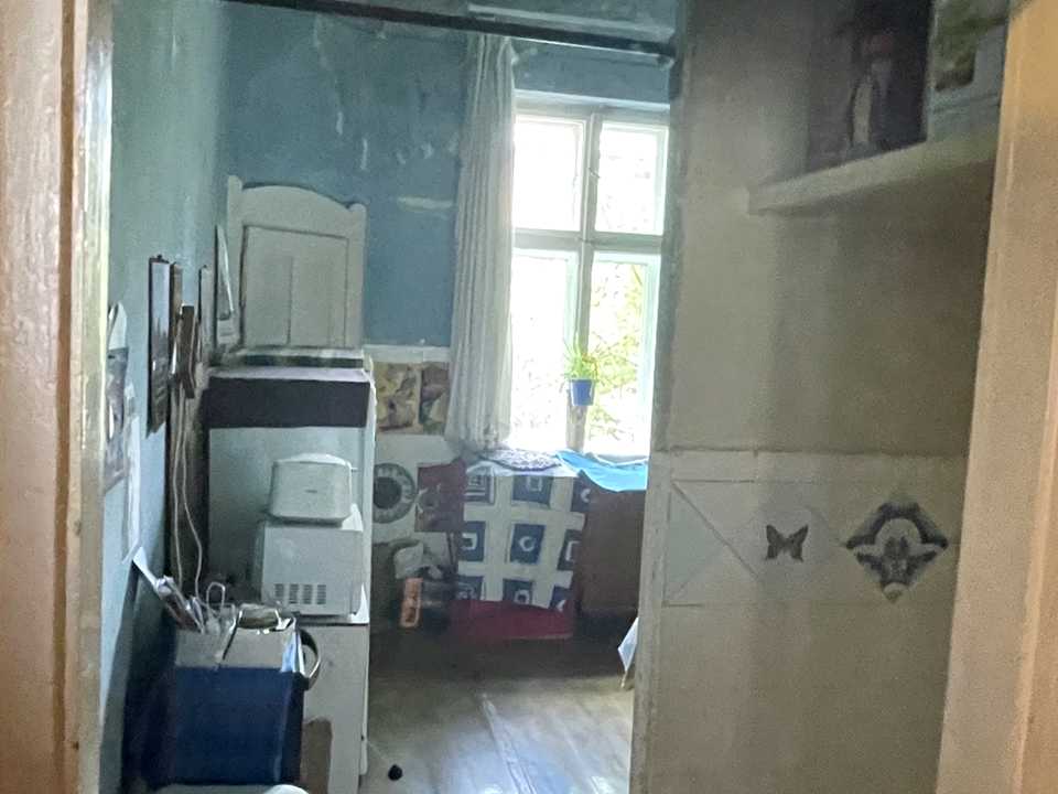 1864103839687433