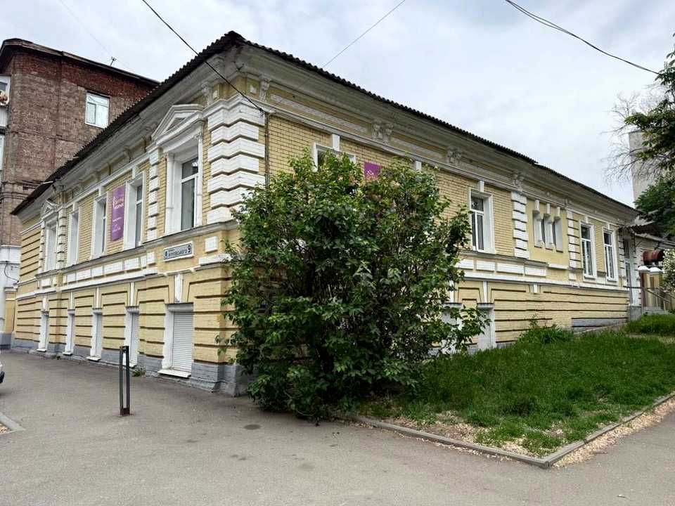 1864167980761128