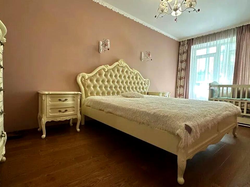 1864243493914788