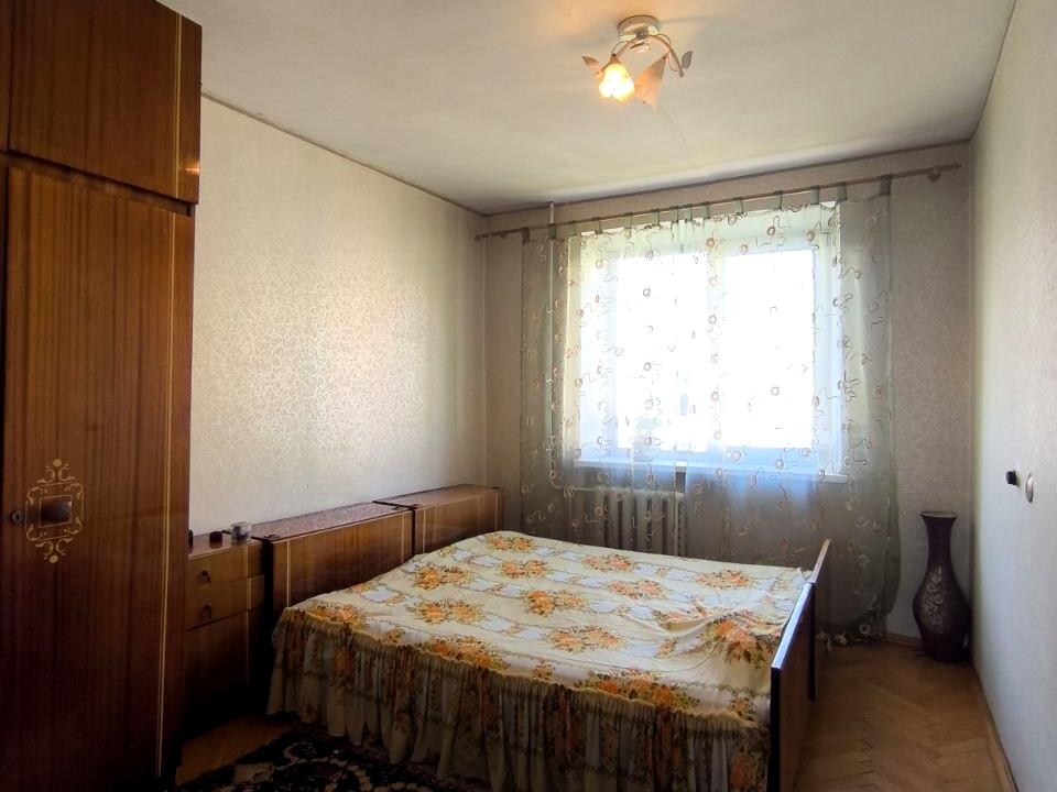 1864262461797433