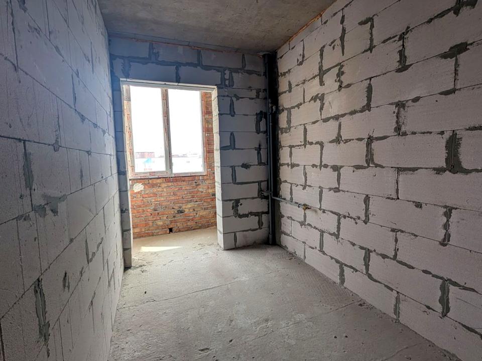 1864341467794795