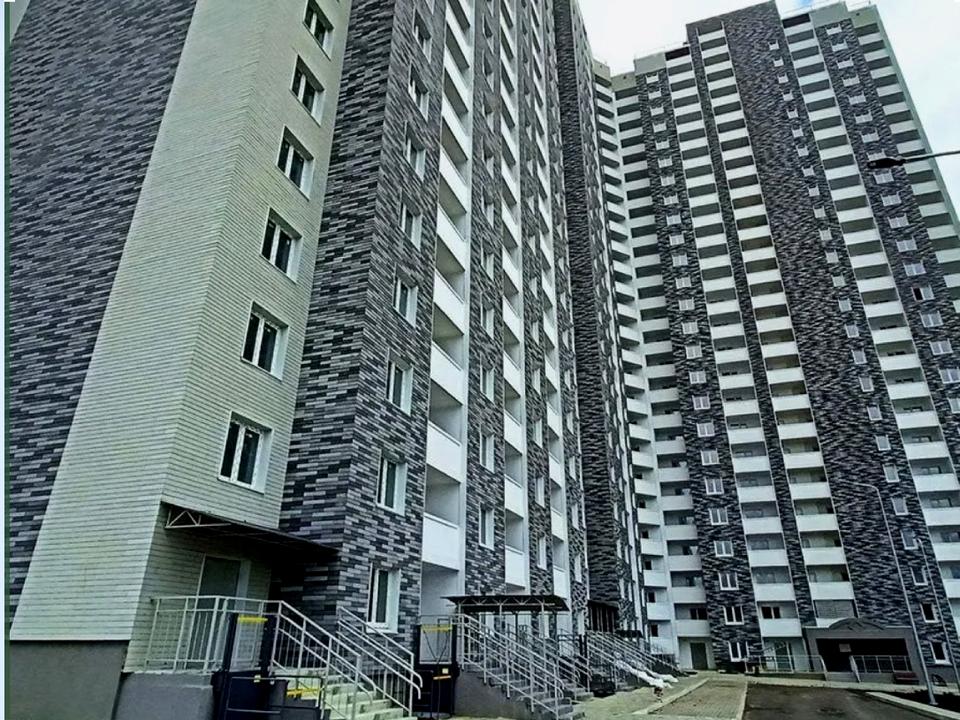 1864463315986700