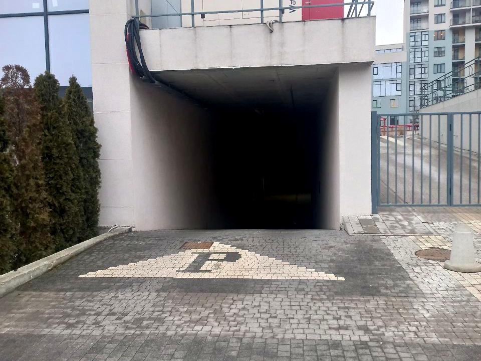 1864524117198355