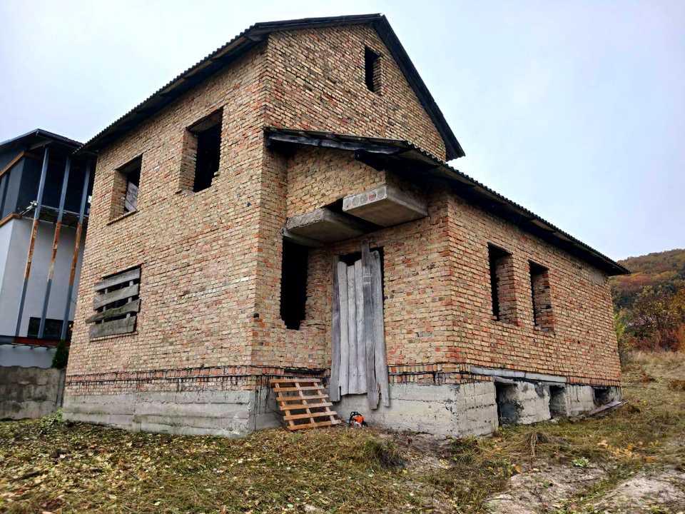 1864902295561613