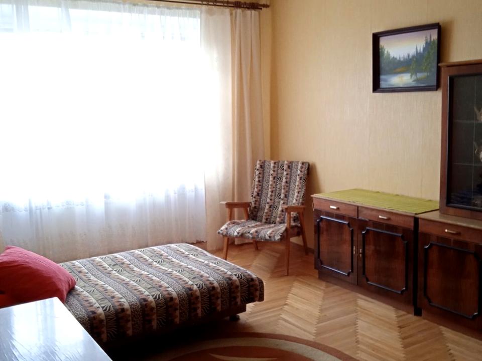 1864921914854042