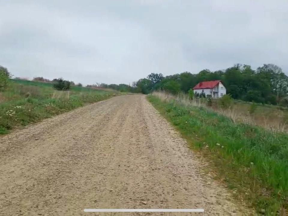 1864971778888738