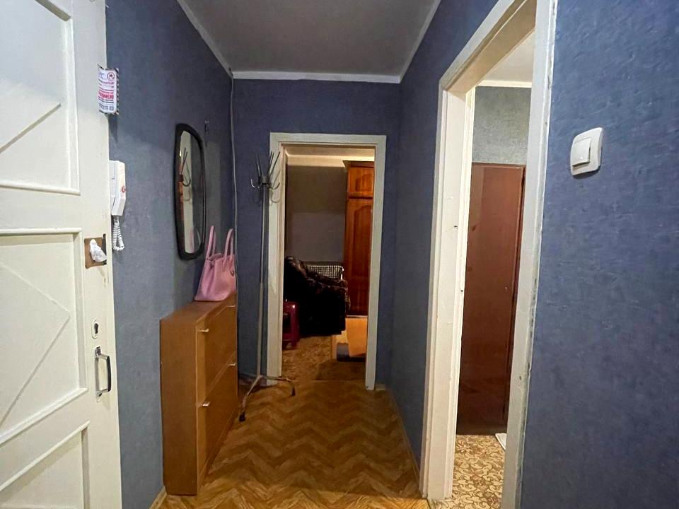 1865000790727828