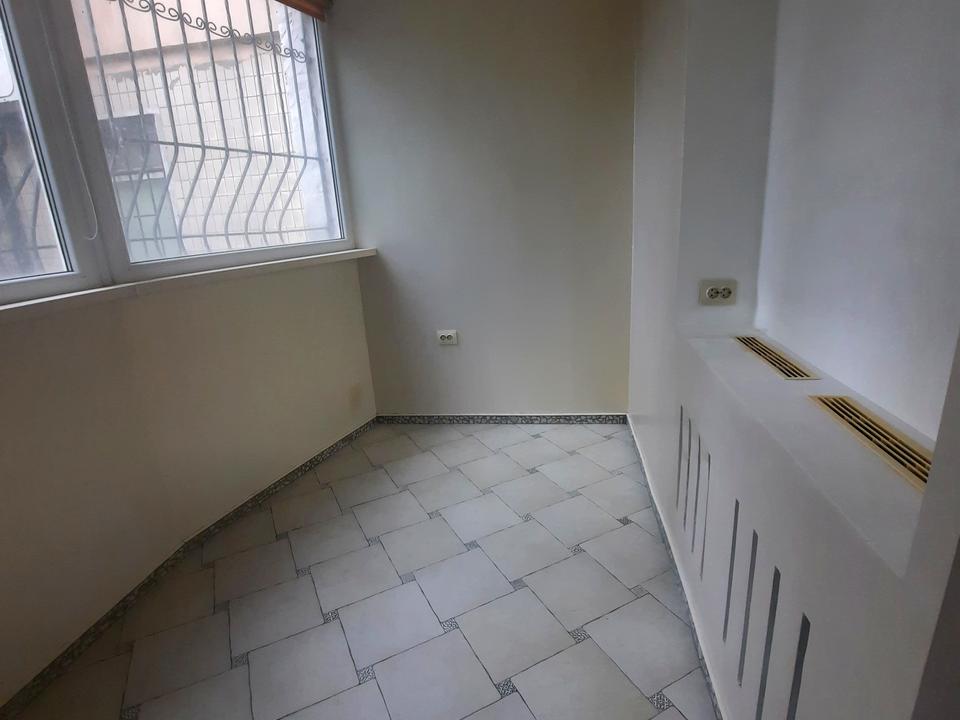 1865066077320792