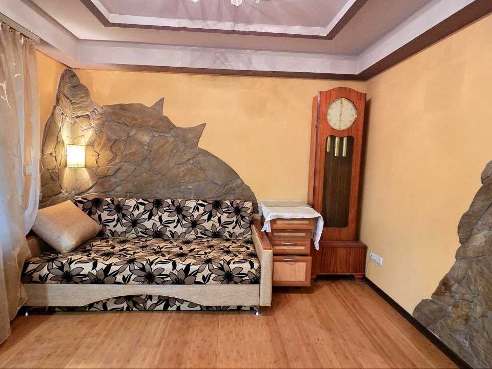 1865075770745552
