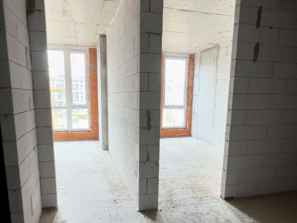 1865084999016428