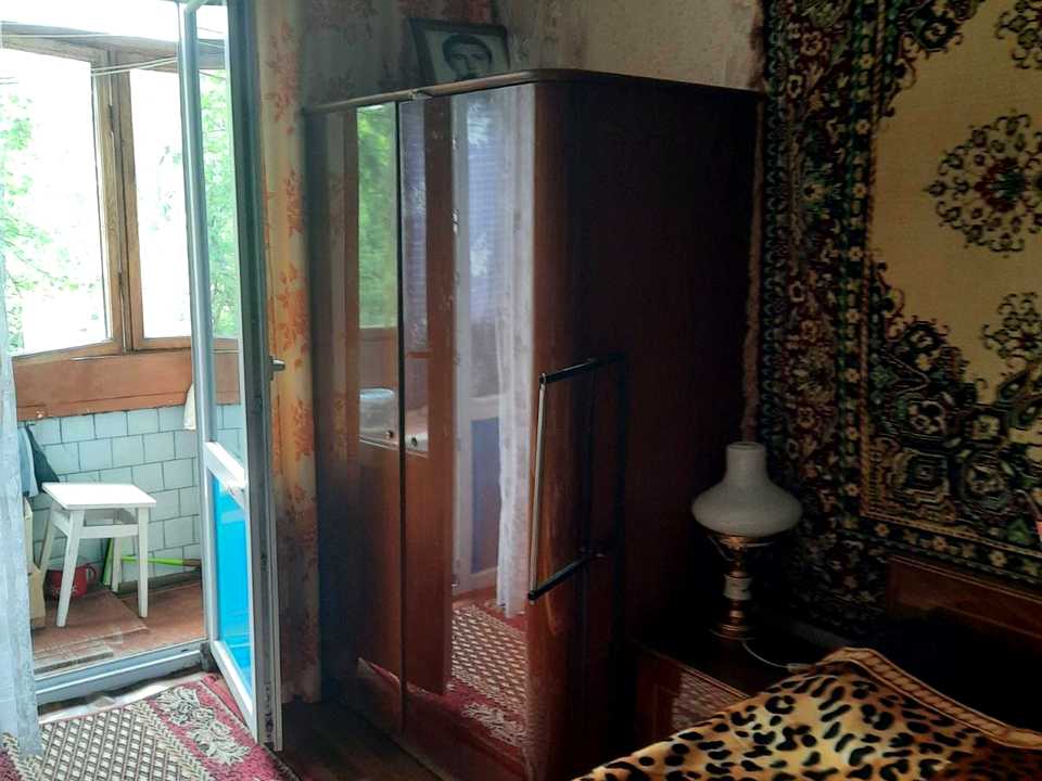 1865450762330359