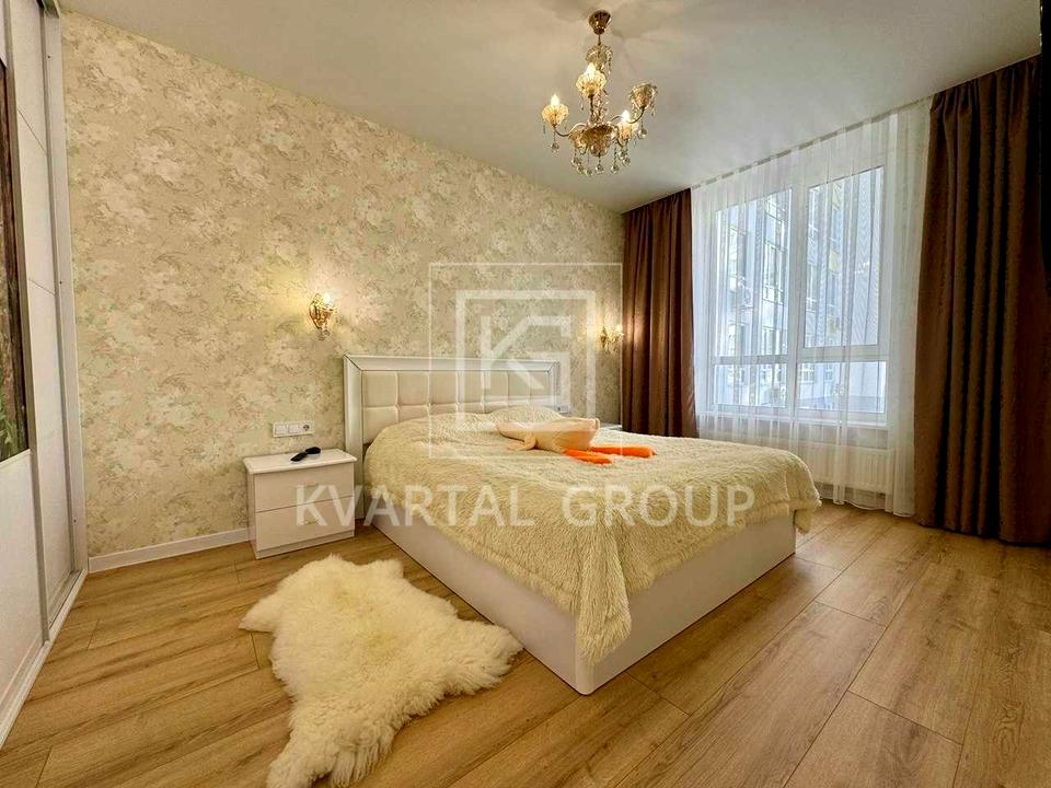 1865512462467584