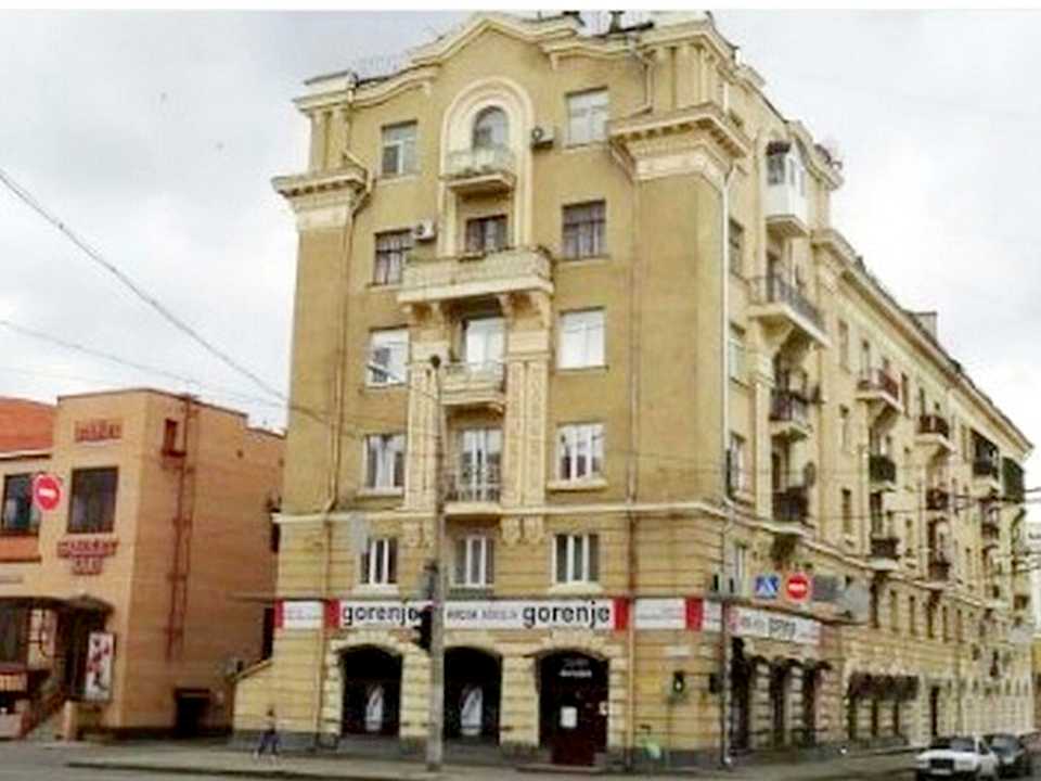 1865535737620235