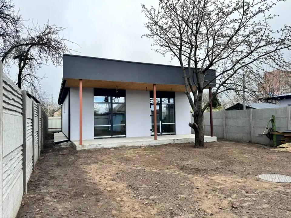1865621956837985