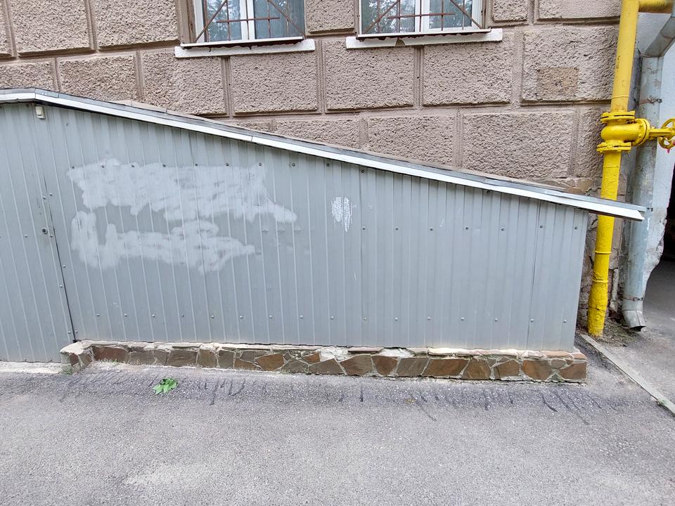 1865712860954161