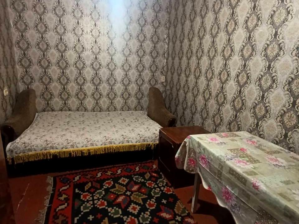 1865783125595698