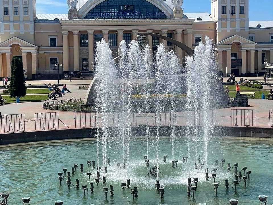 1865865667768457