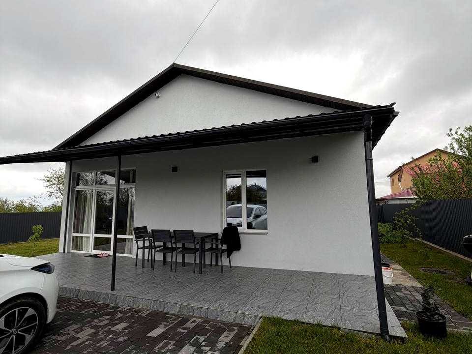 1865889922757630