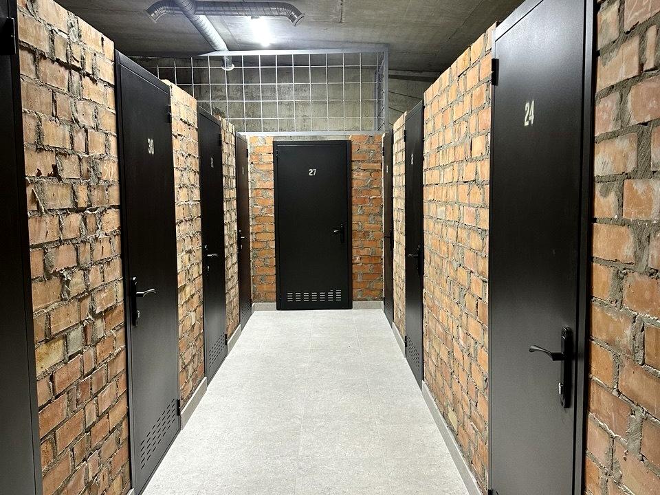 1866189668252855