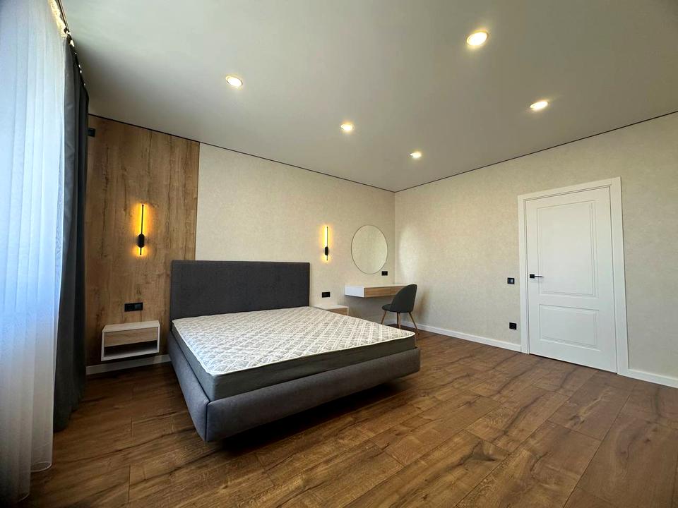 1866244041008586