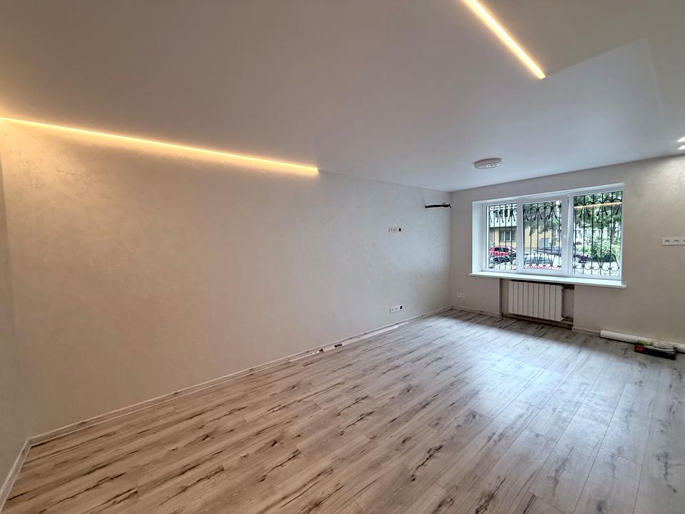 1866506456335449