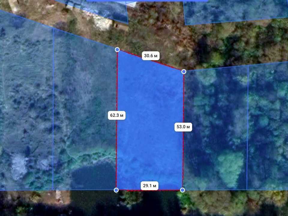 1866525758930384
