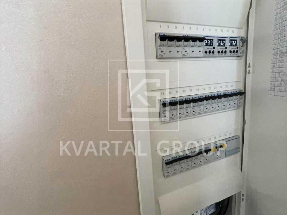 1866787261118631