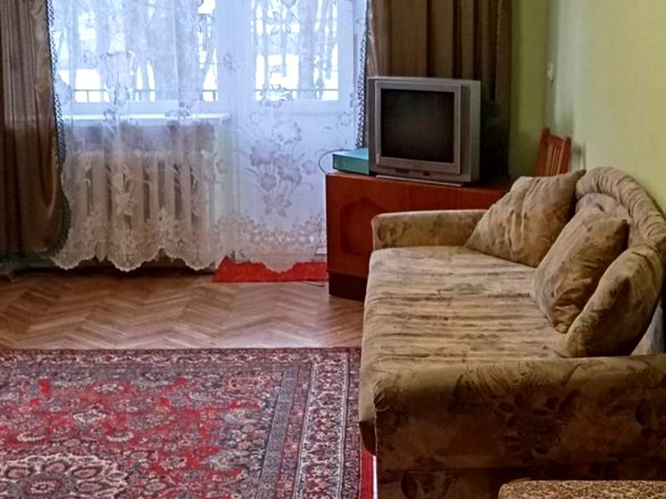 1866912959146105