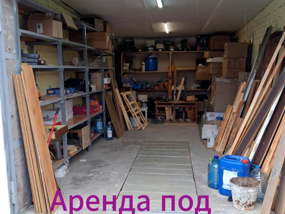 1867057569878431