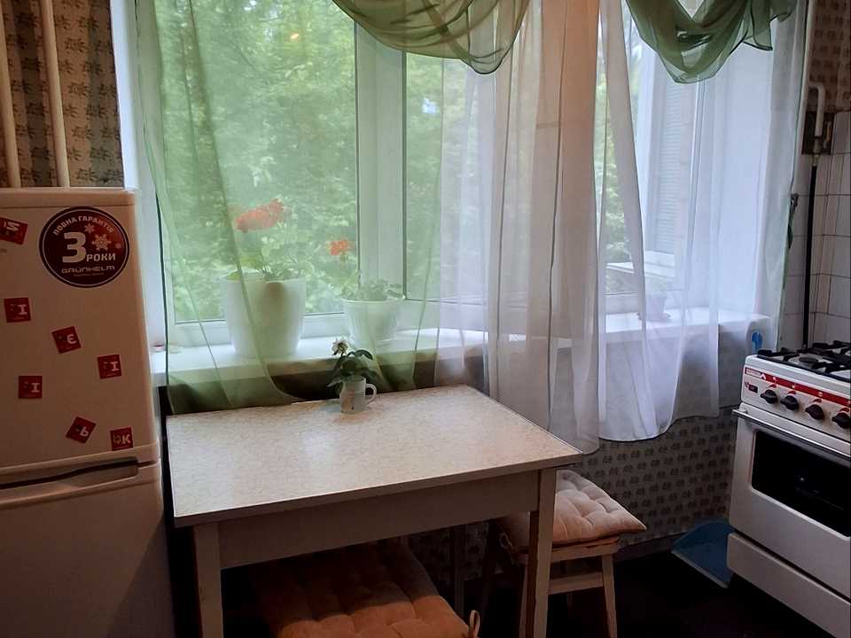 1867063686276133