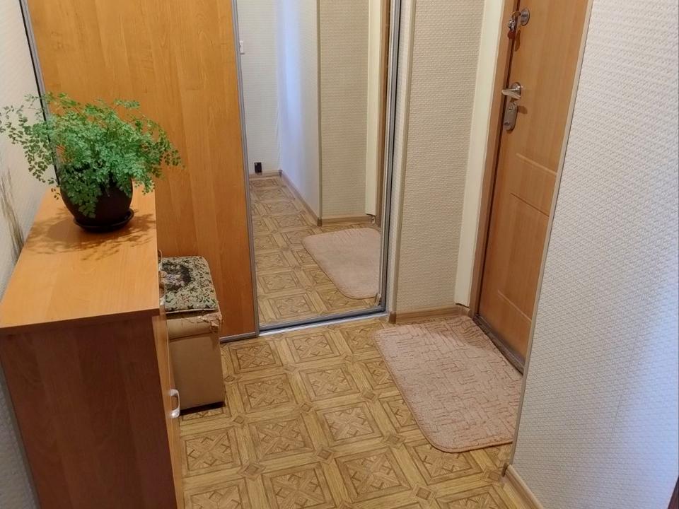 1867142981422842