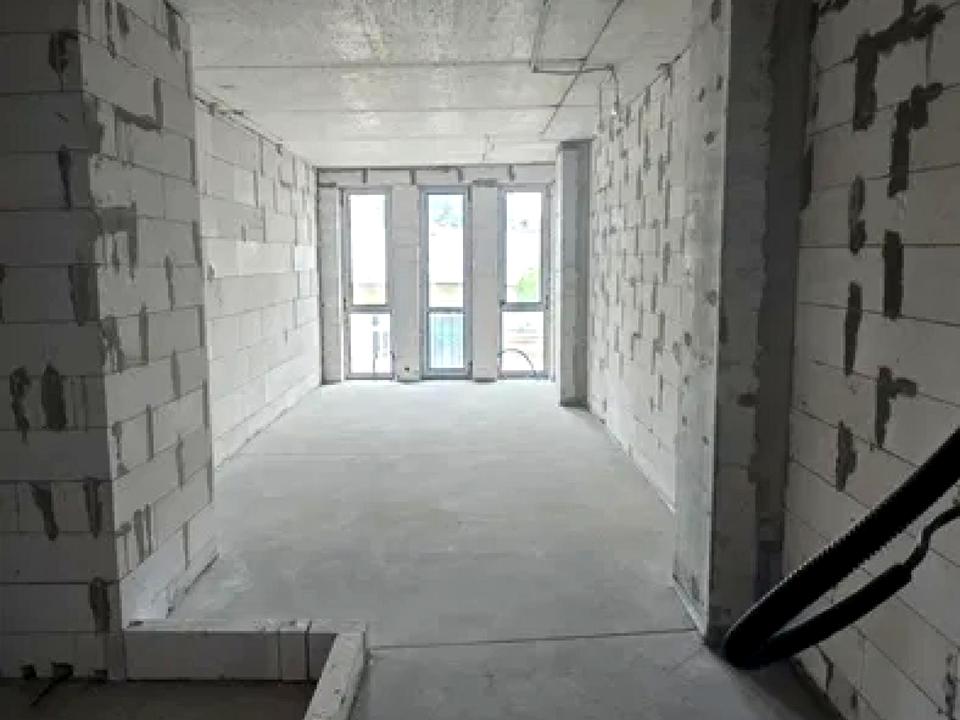 1867171357765246