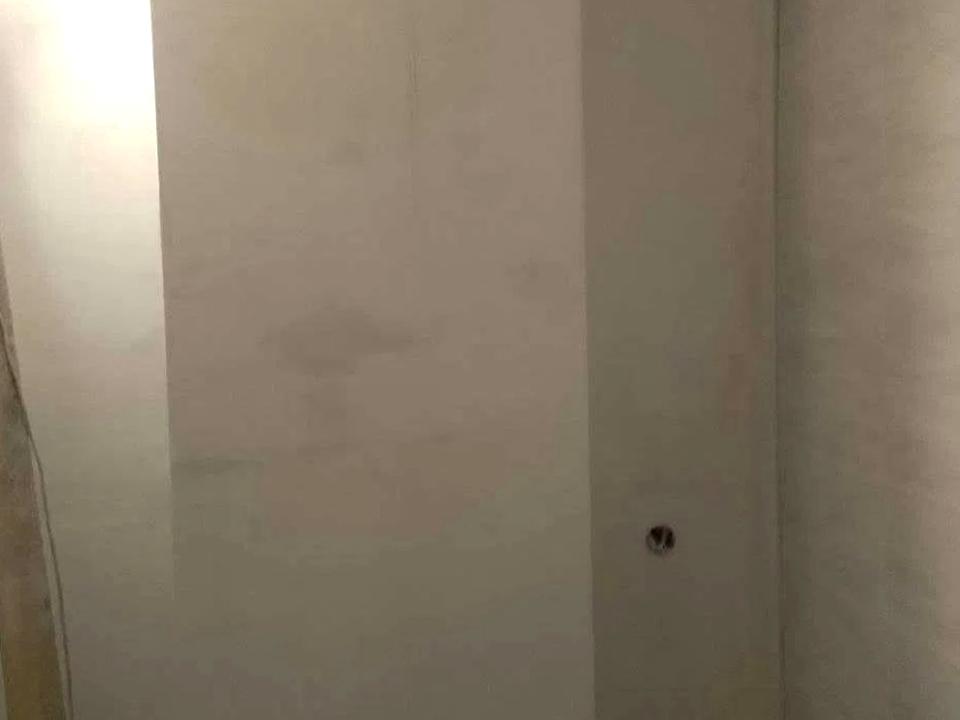 1867176602636045