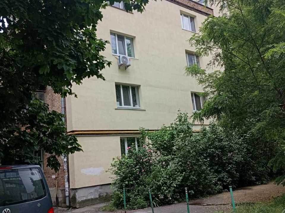 1867501095079000