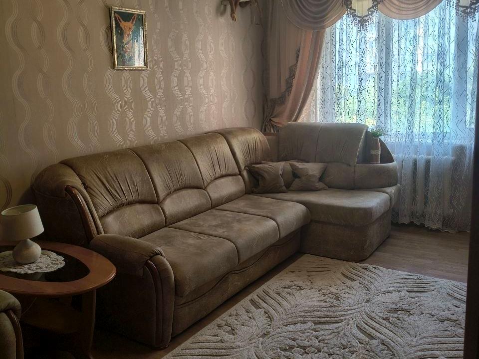 1867542568608894