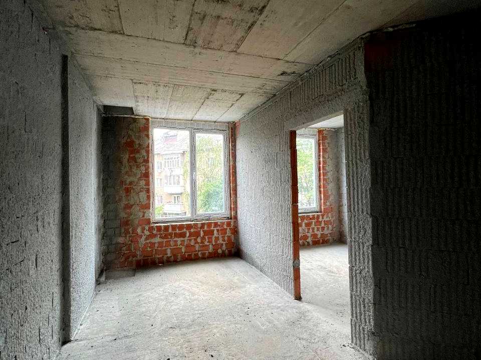 1867720797785215
