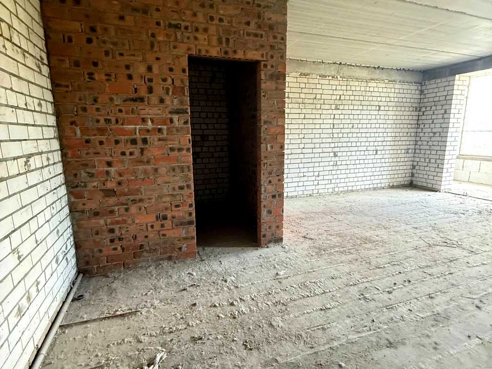 1867810465200570