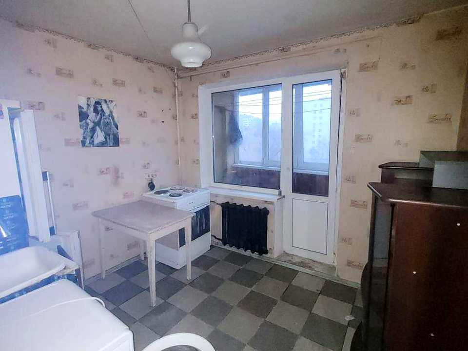 1867867999983735