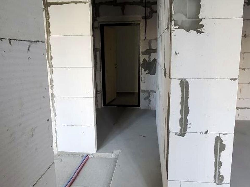 1868084487605773