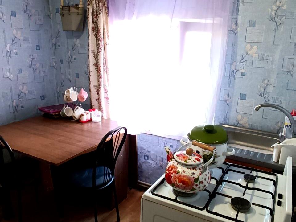 1868092246261183
