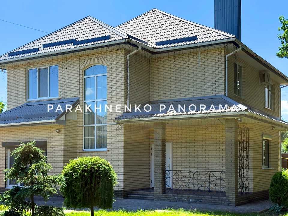 1868227557436633