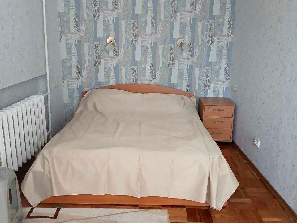 1868246030353787