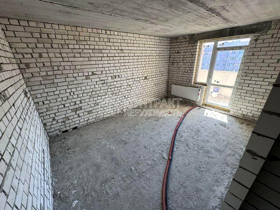 1868251387860014