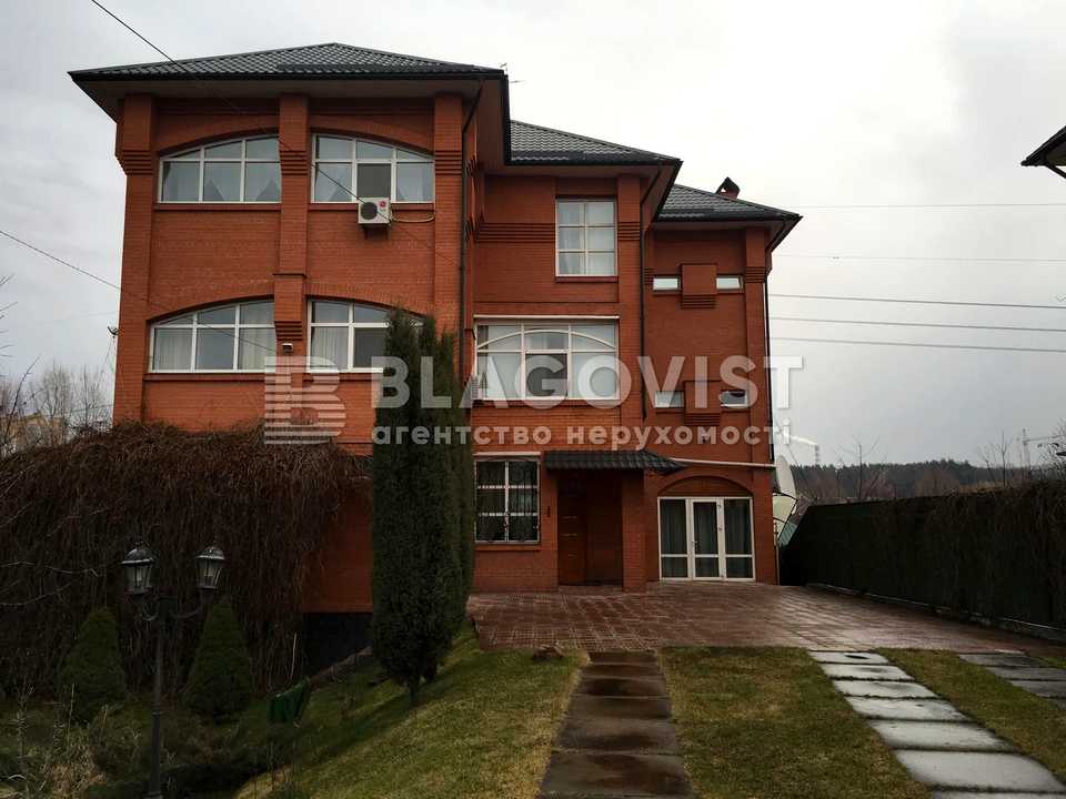 1868788241381039