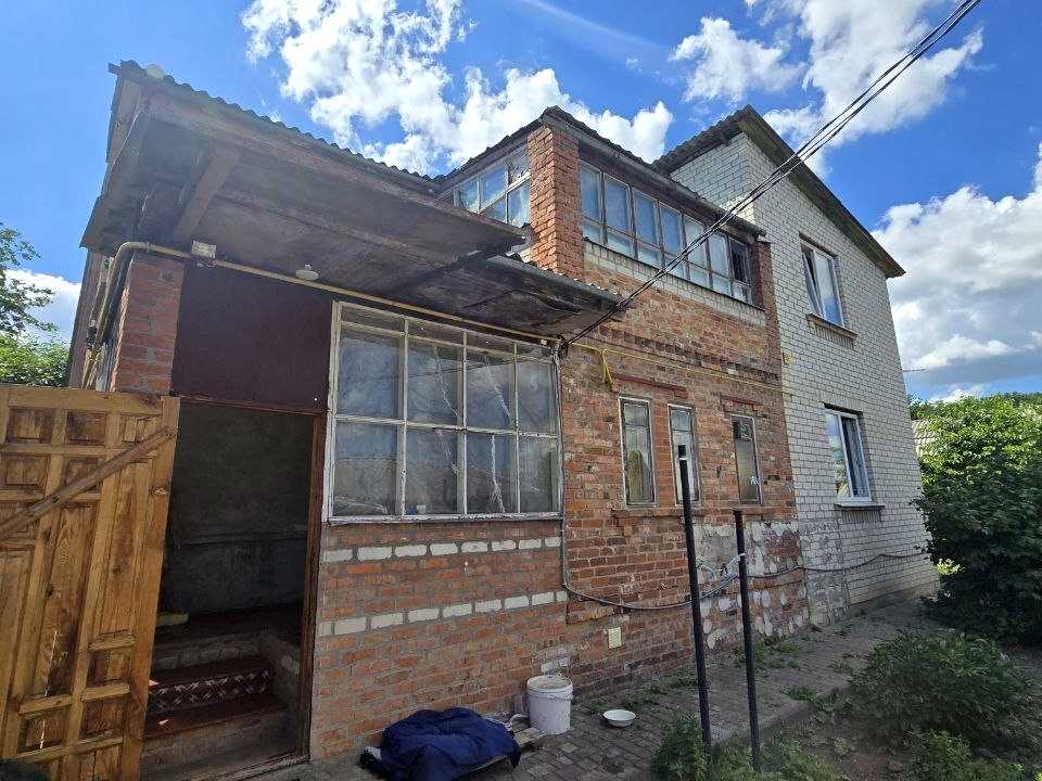 1868792580388518