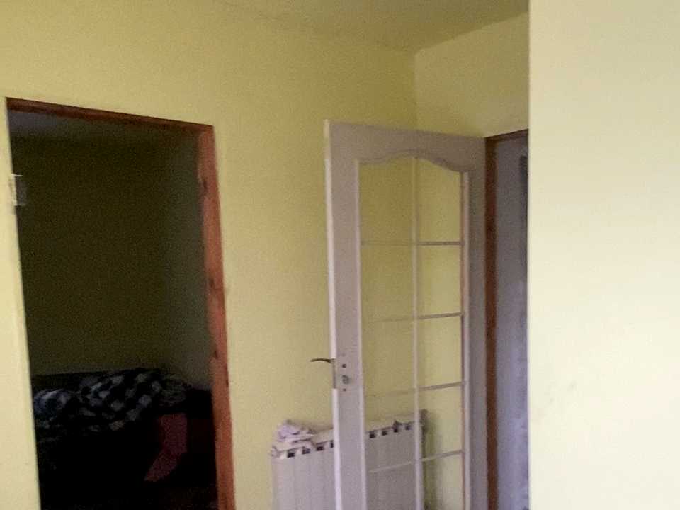 1868867477206117