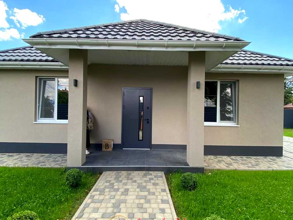 1869045638125487