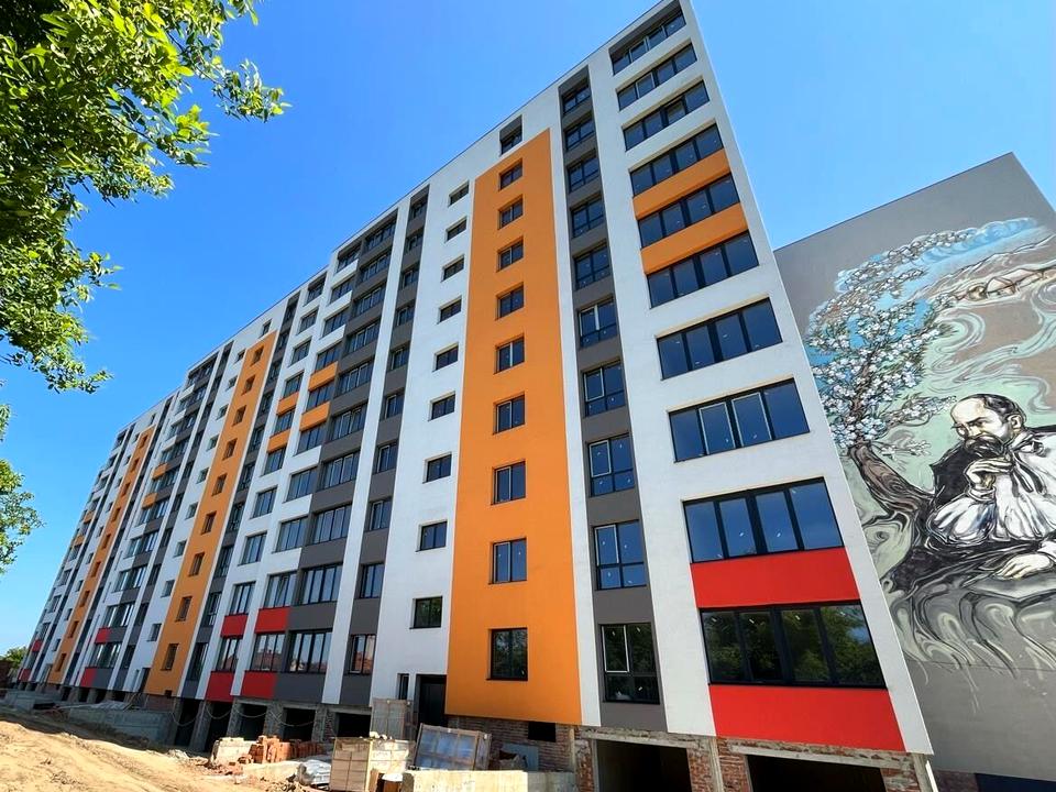 1869046010772095