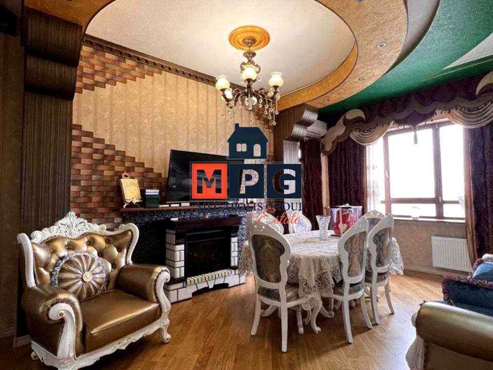 1869058832888676.jpg