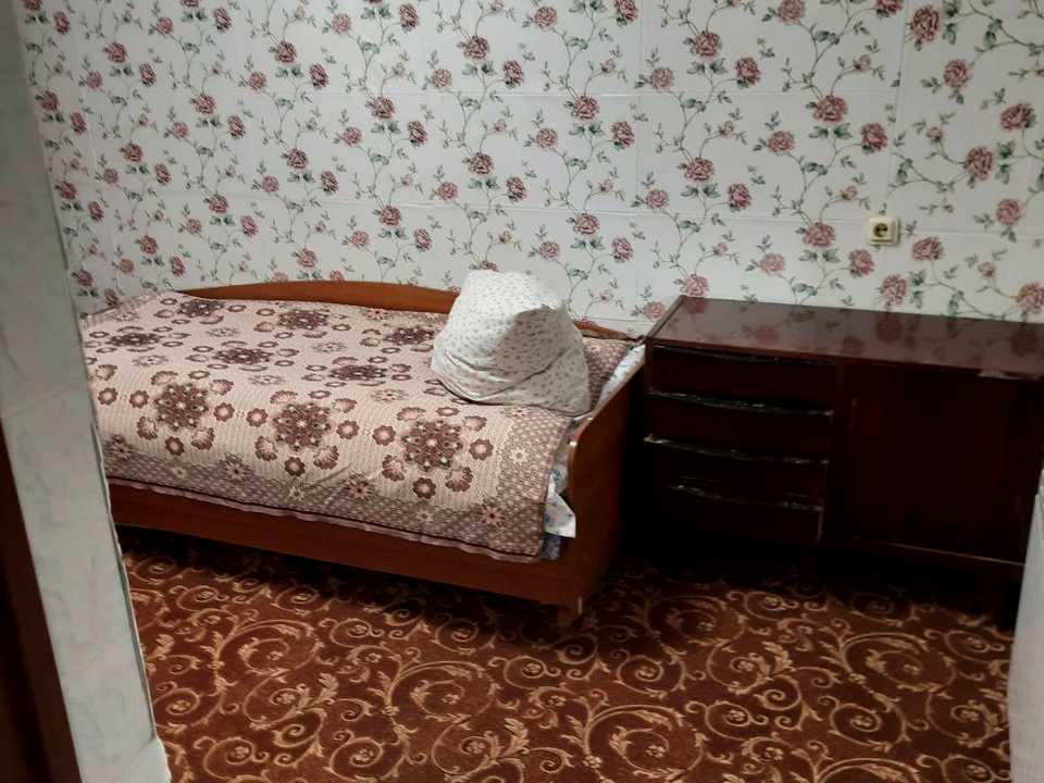 1869329620945488